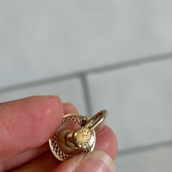 VTG 14k GF Yellow Gold Celtic Fresh Water Pearl Screw Back Womens Earrings - Picture 3 of 6